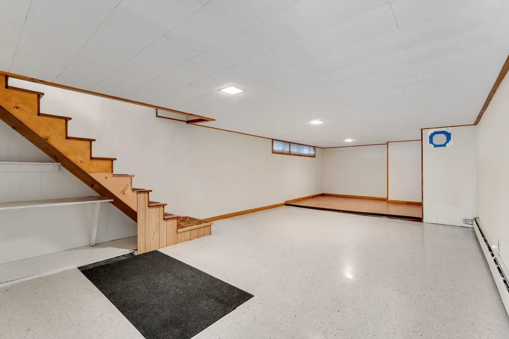 2035 Route 14 N East Montpelier VT 05651