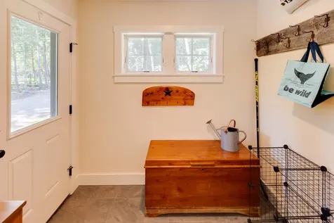 7 Paugus Road Holderness NH 03245