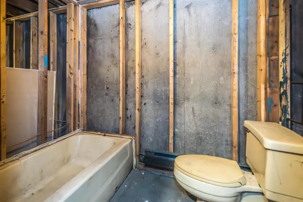 1514 Blackmer Boulevard Stockbridge VT 05772
