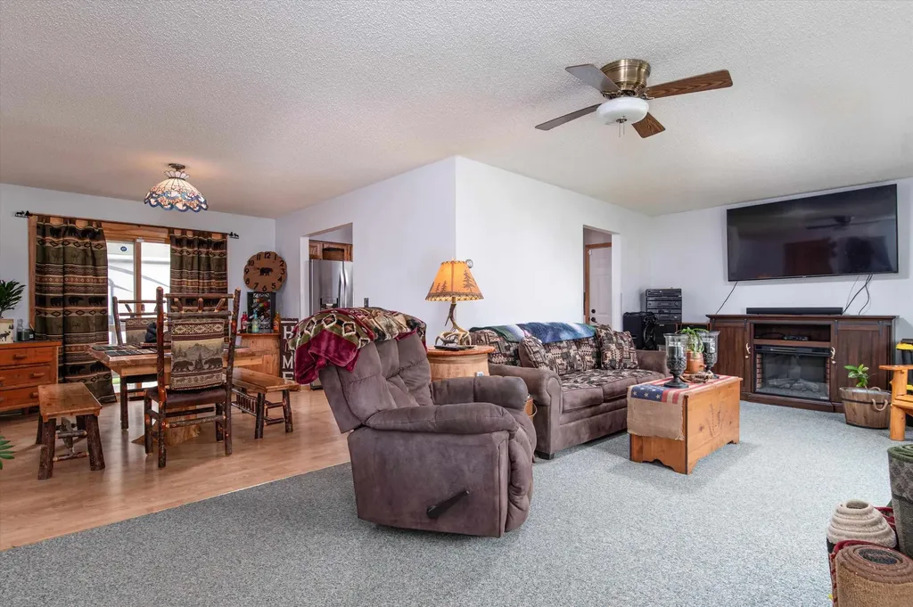 1489 Summit Road Mount Holly VT 05758