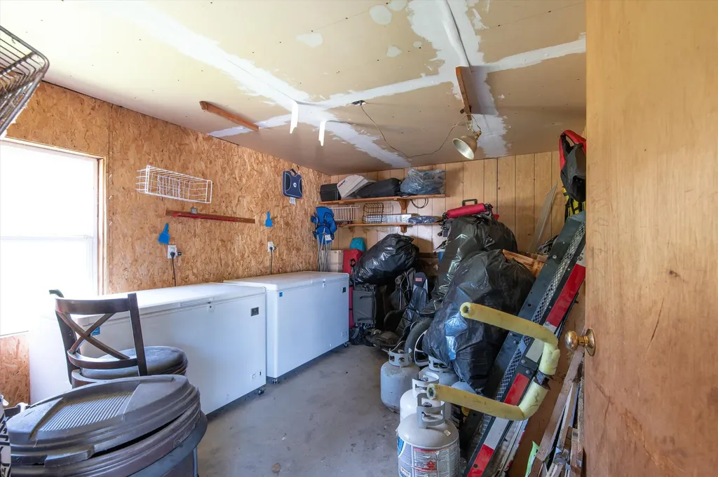 1489 Summit Road Mount Holly VT 05758