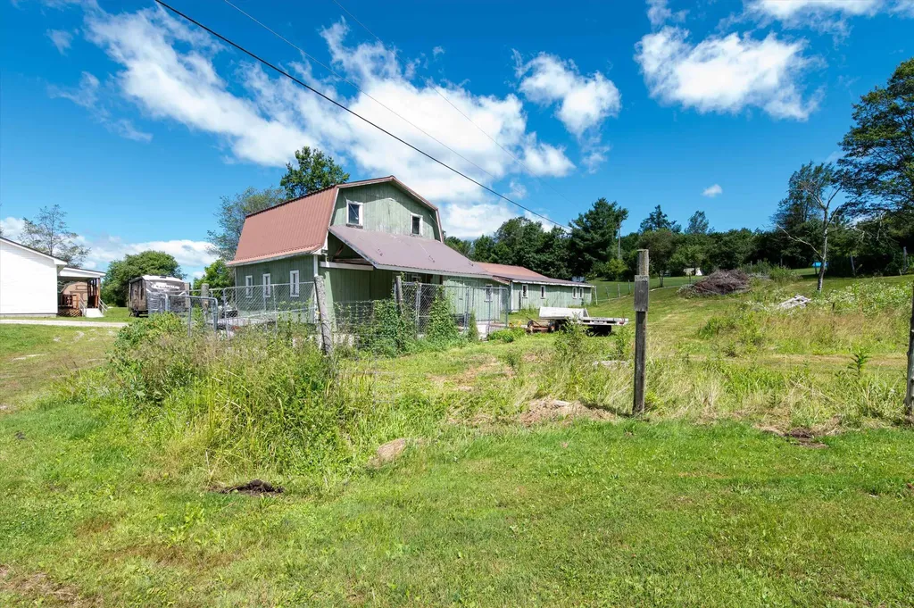 1489 Summit Road Mount Holly VT 05758