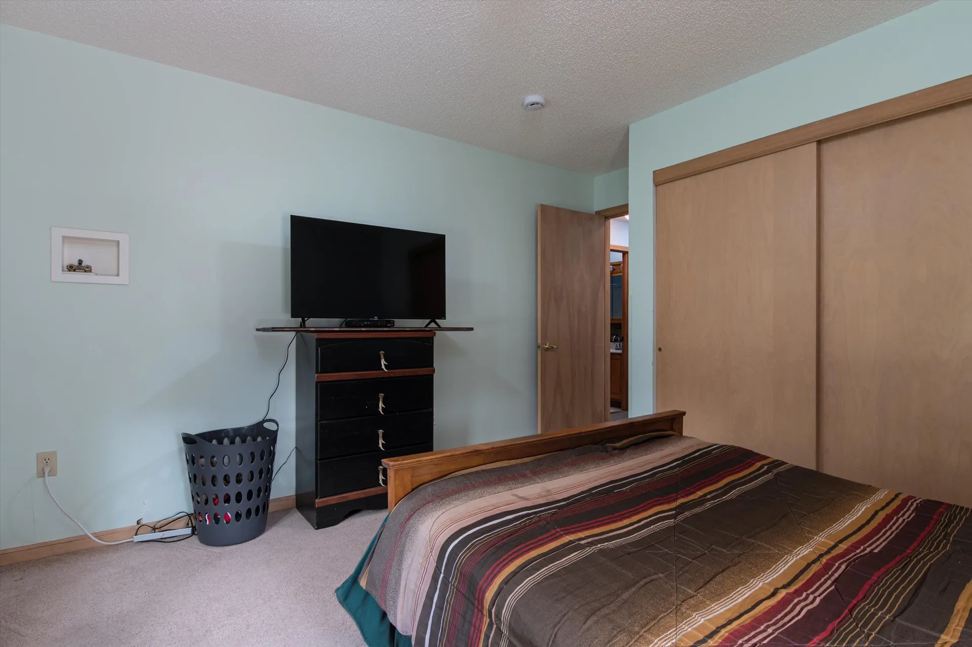 1489 Summit Road Mount Holly VT 05758