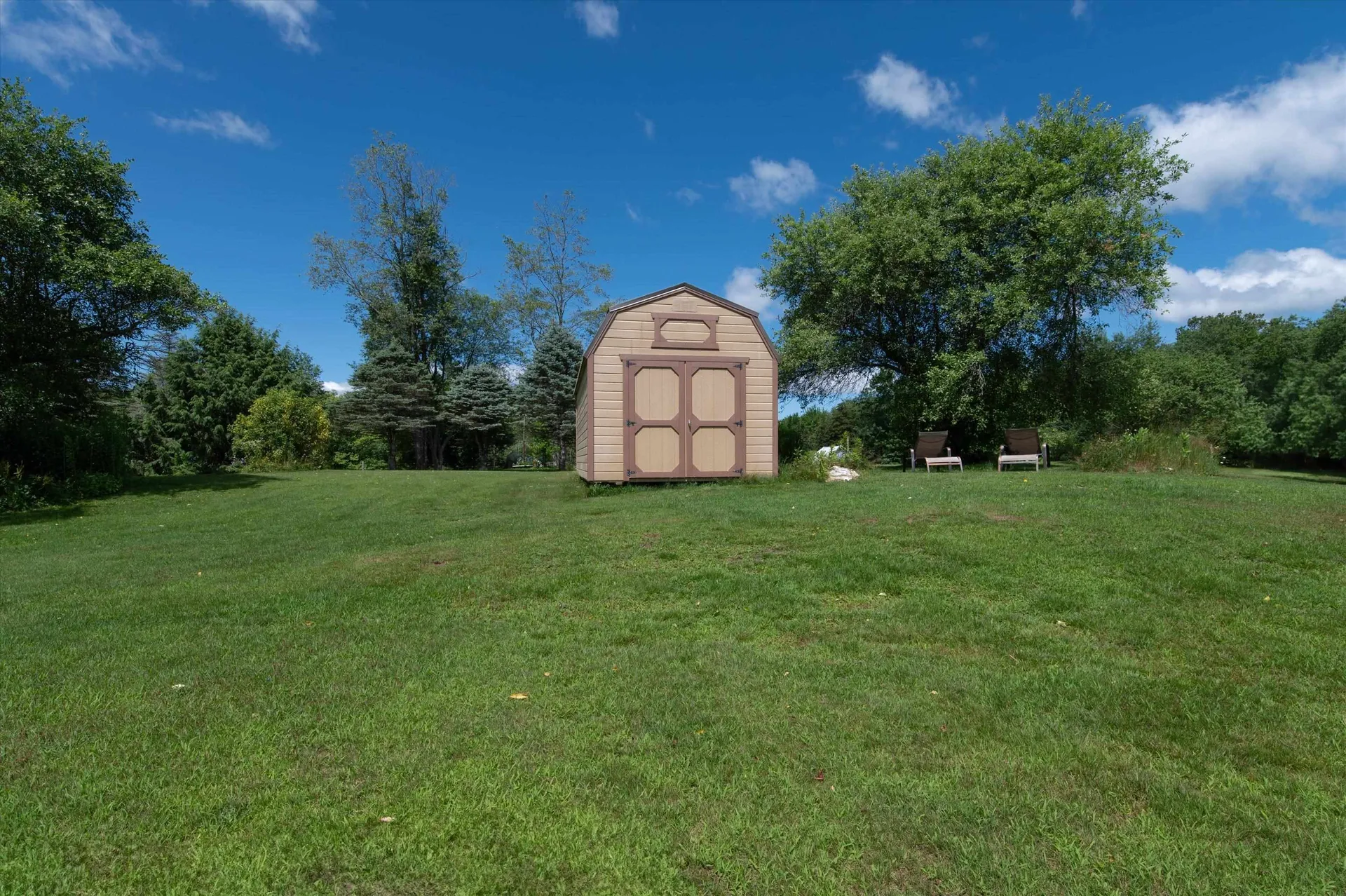 1489 Summit Road Mount Holly VT 05758