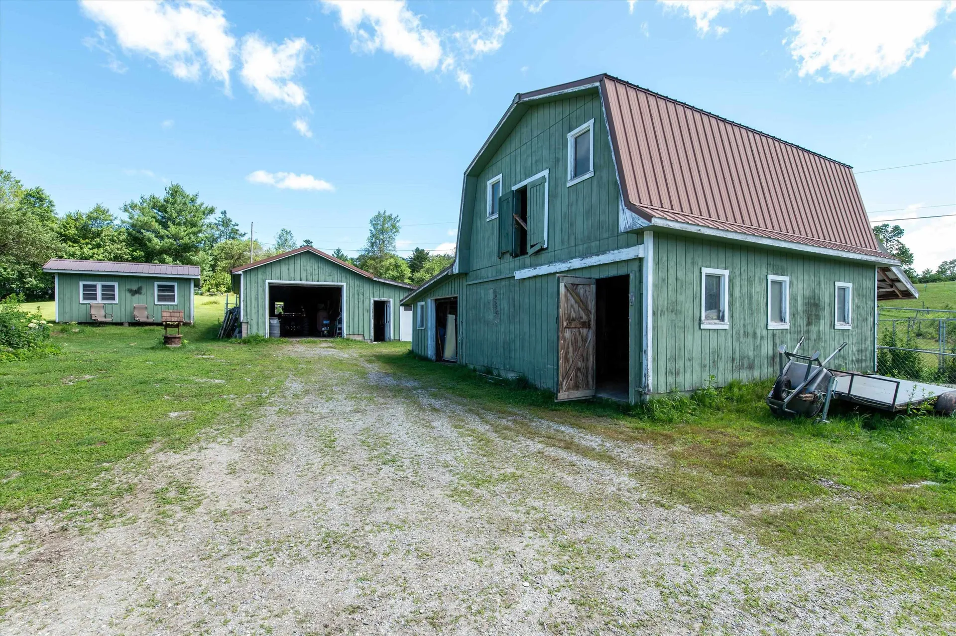 1489 Summit Road Mount Holly VT 05758