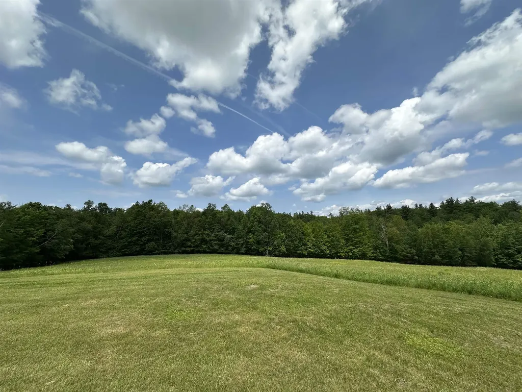 62 King Road Hanover NH 03750