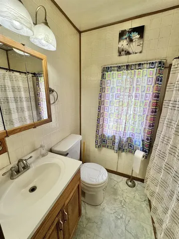 814 Brattleboro Road Hinsdale NH 03451