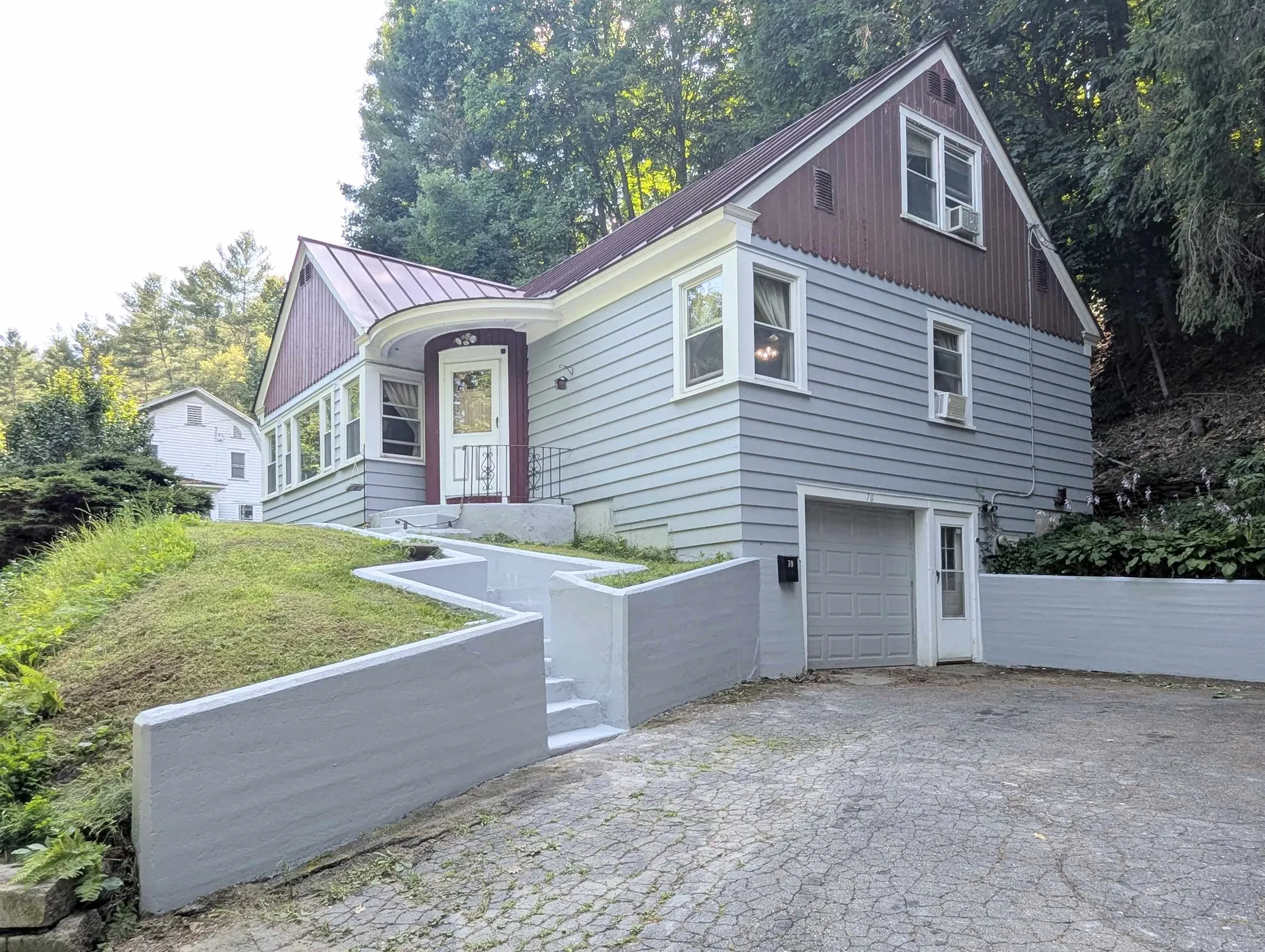 70 5th Avenue St. Johnsbury VT 05819