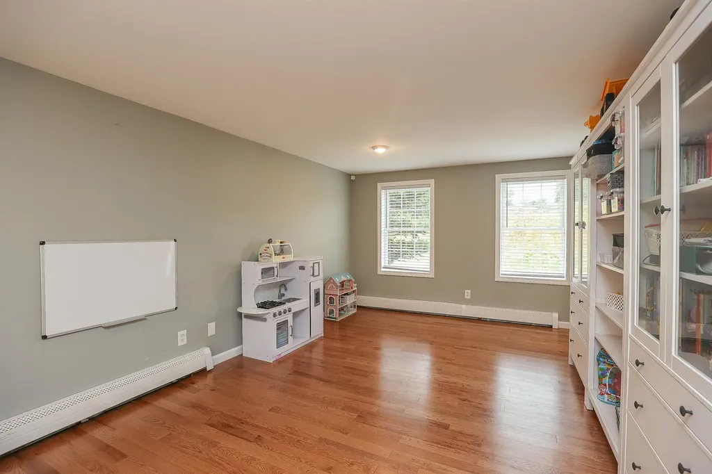2 Faucher Road Londonderry NH 03053
