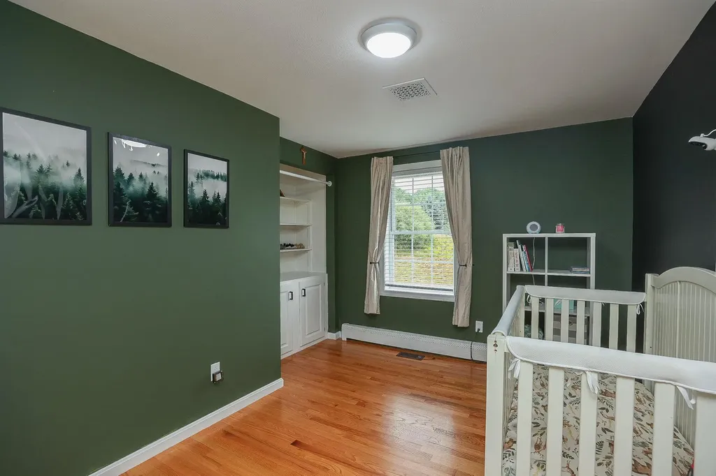 2 Faucher Road Londonderry NH 03053