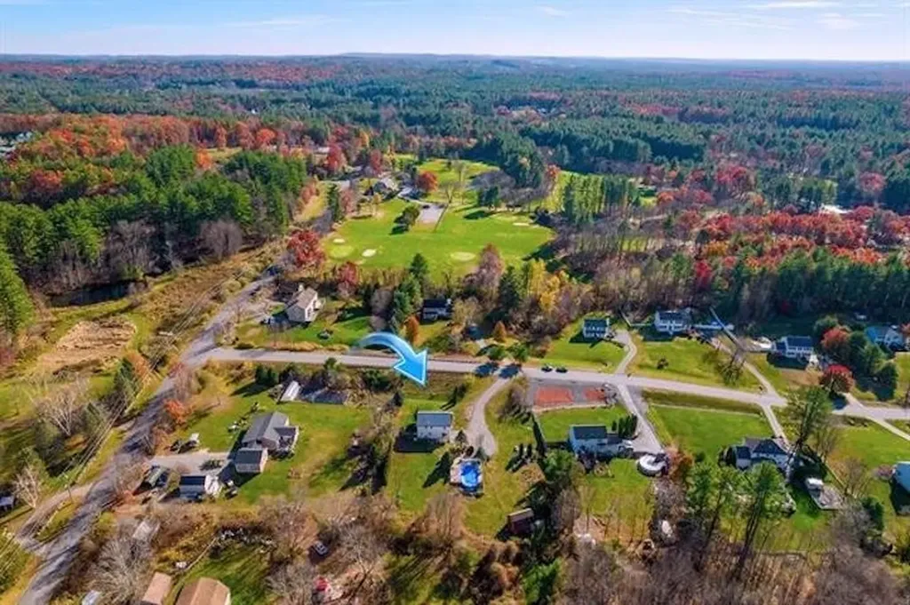 2 Faucher Road Londonderry NH 03053