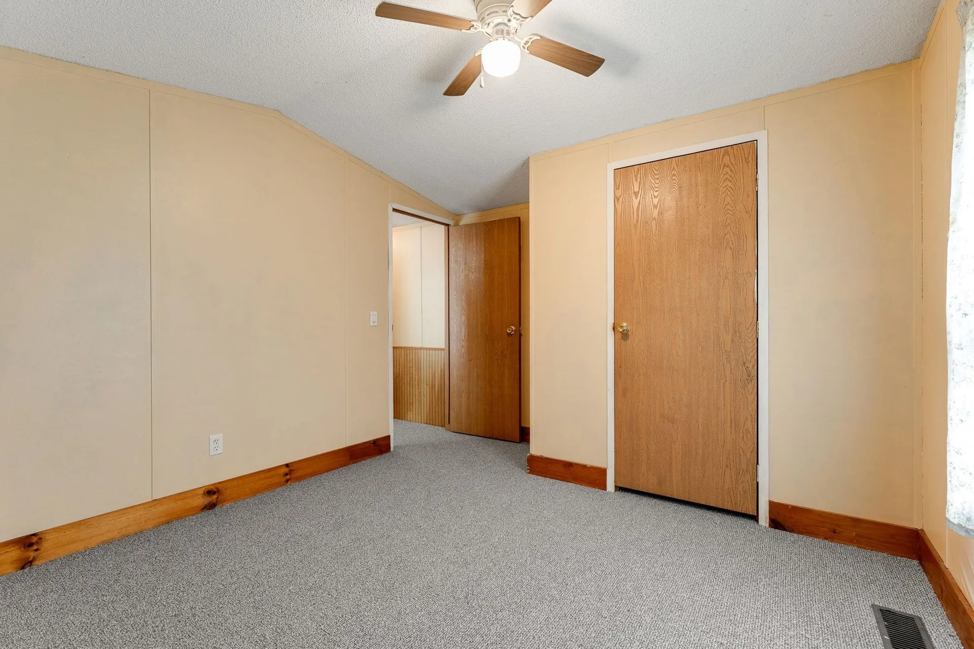 31 Lawrence Avenue Barre City VT 05641