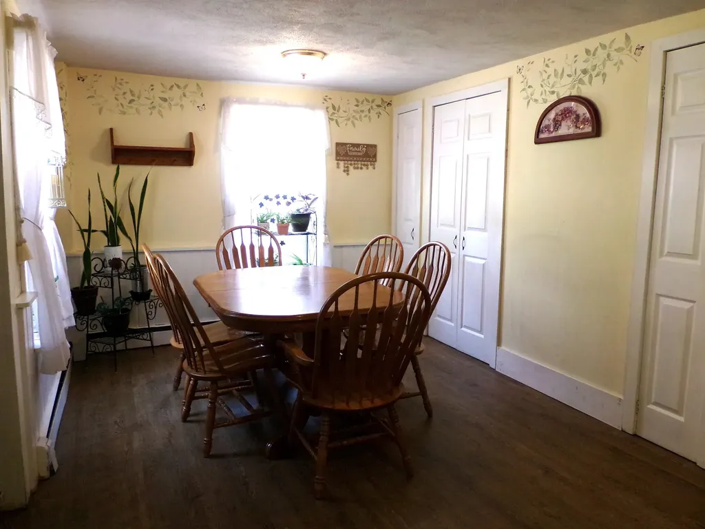 162 Gilford Avenue Laconia NH 03246