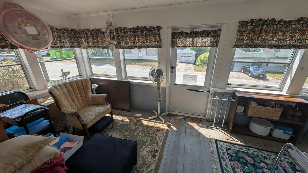 162 Gilford Avenue Laconia NH 03246