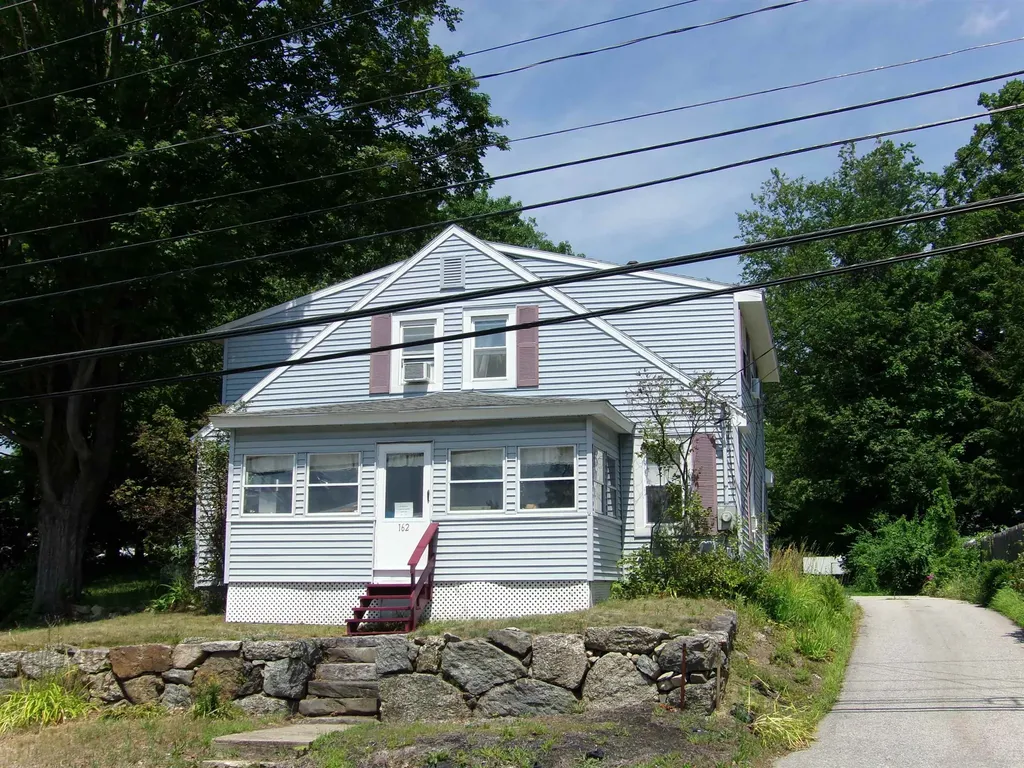 162 Gilford Avenue Laconia NH 03246