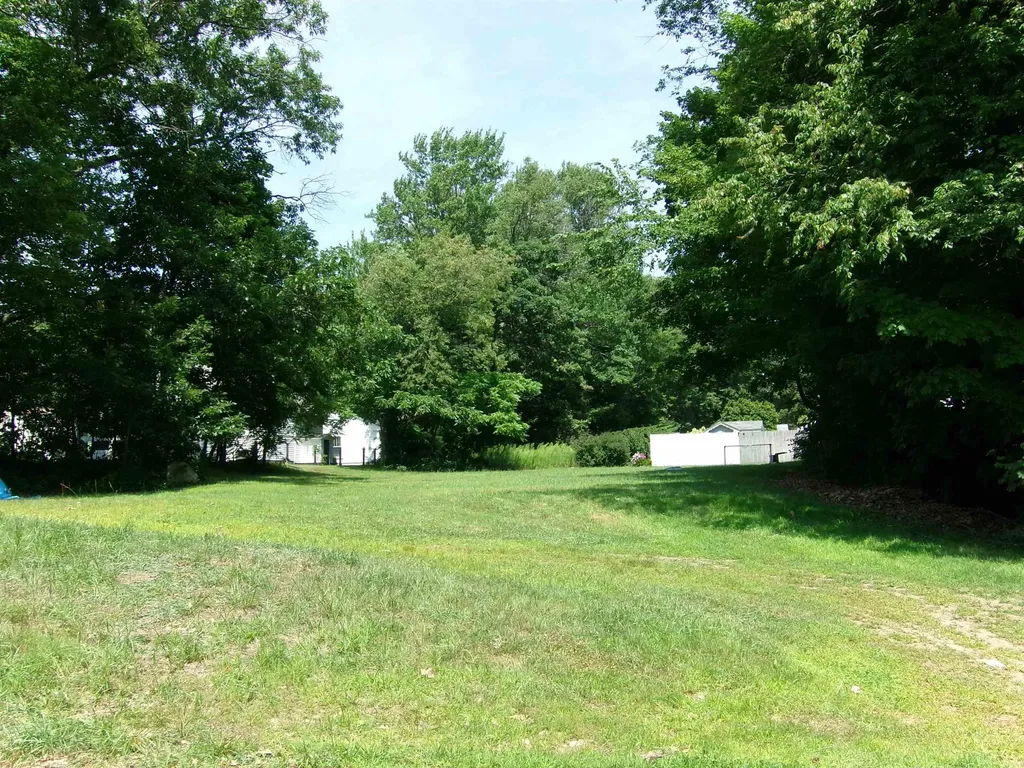 162 Gilford Avenue Laconia NH 03246