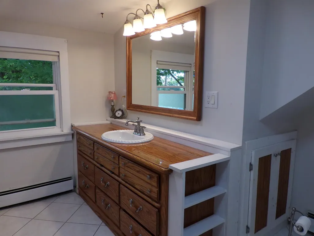 162 Gilford Avenue Laconia NH 03246