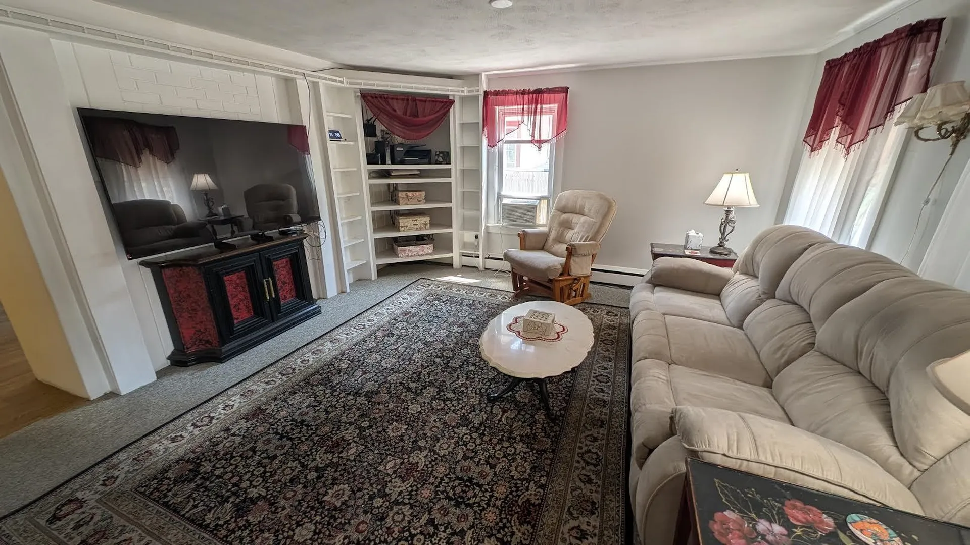 162 Gilford Avenue Laconia NH 03246