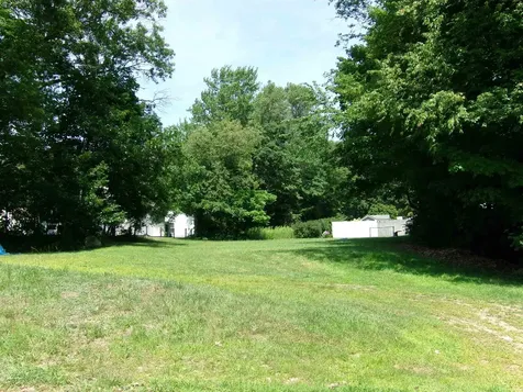 162 Gilford Avenue Laconia NH 03246