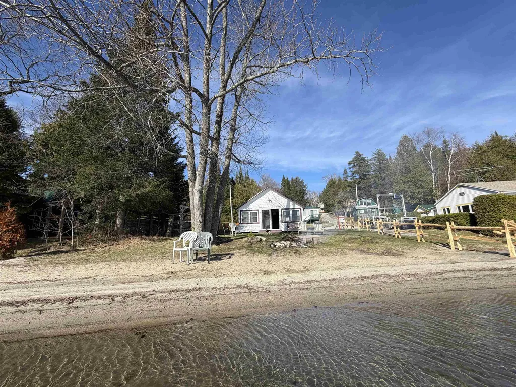 46 Macleay Road Morgan VT 05853