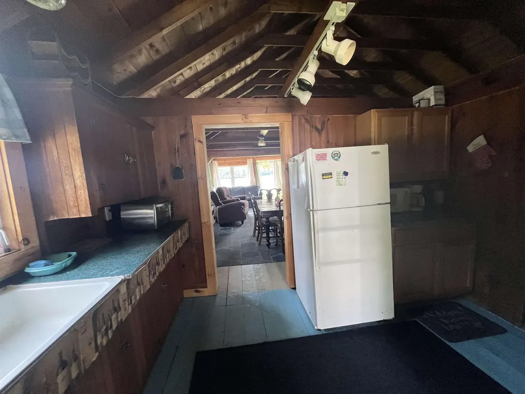 46 Macleay Road Morgan VT 05853