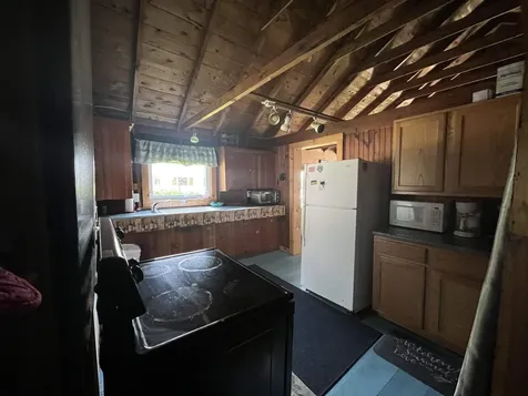 46 Macleay Road Morgan VT 05853