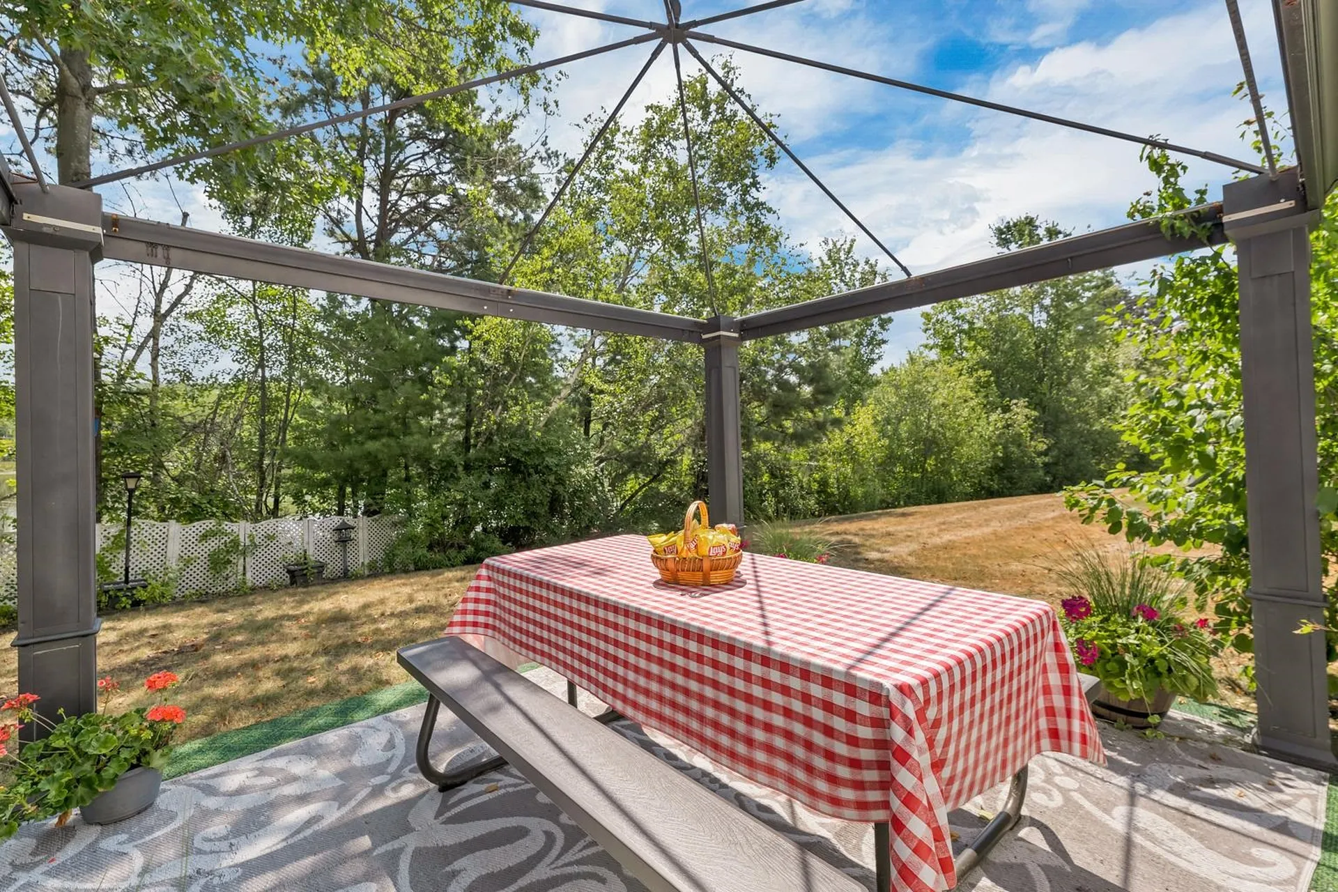 46 Moose Pond Terrace Hooksett NH 03106