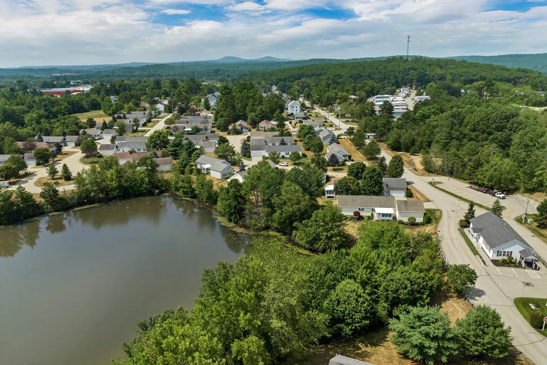 46 Moose Pond Terrace Hooksett NH 03106