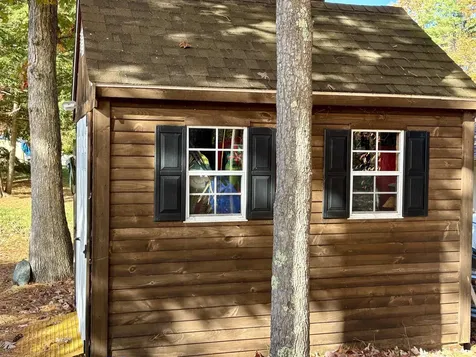 31 Beatrice Street Danville NH 03819-5148