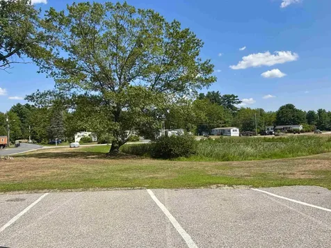 31 Beatrice Street Danville NH 03819-5148