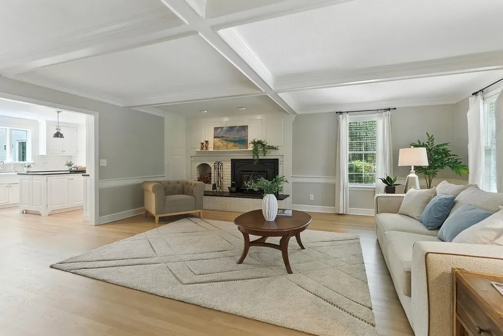 68 Perry Road Bedford NH 03110