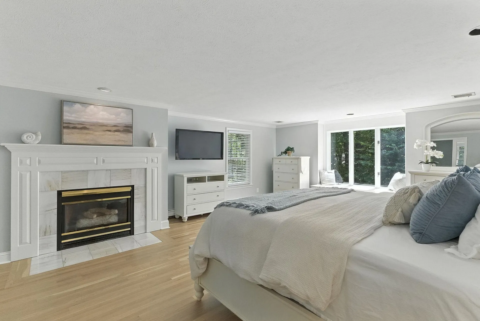 68 Perry Road Bedford NH 03110