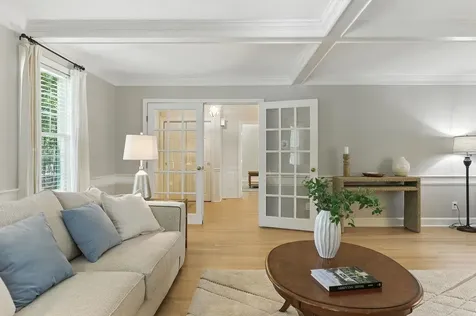 68 Perry Road Bedford NH 03110