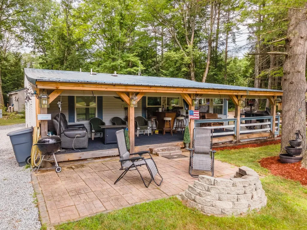 45 Camp Circle Fitzwilliam NH 03447