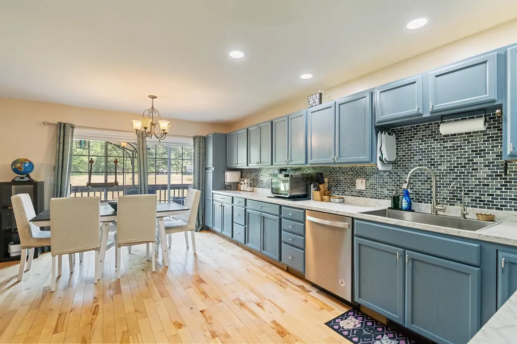 111 Fern Court Colchester VT 05446