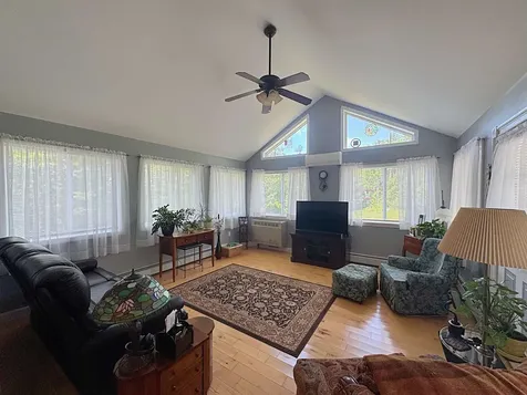 96 Quaker City Road Unity NH 03603