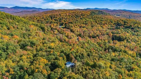 635 Texas Hill Road Hinesburg VT 05461-9567