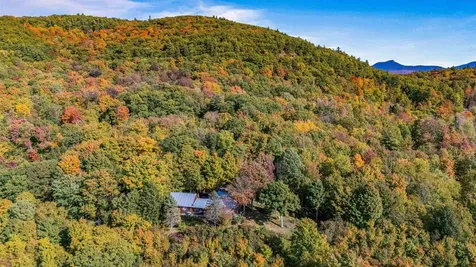 635 Texas Hill Road Hinesburg VT 05461-9567