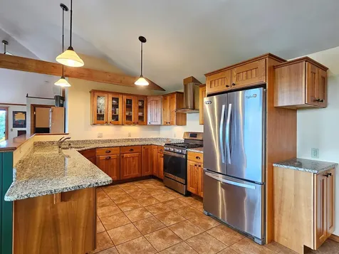 635 Texas Hill Road Hinesburg VT 05461-9567