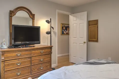 10 Red Oak Drive Keene NH 03431