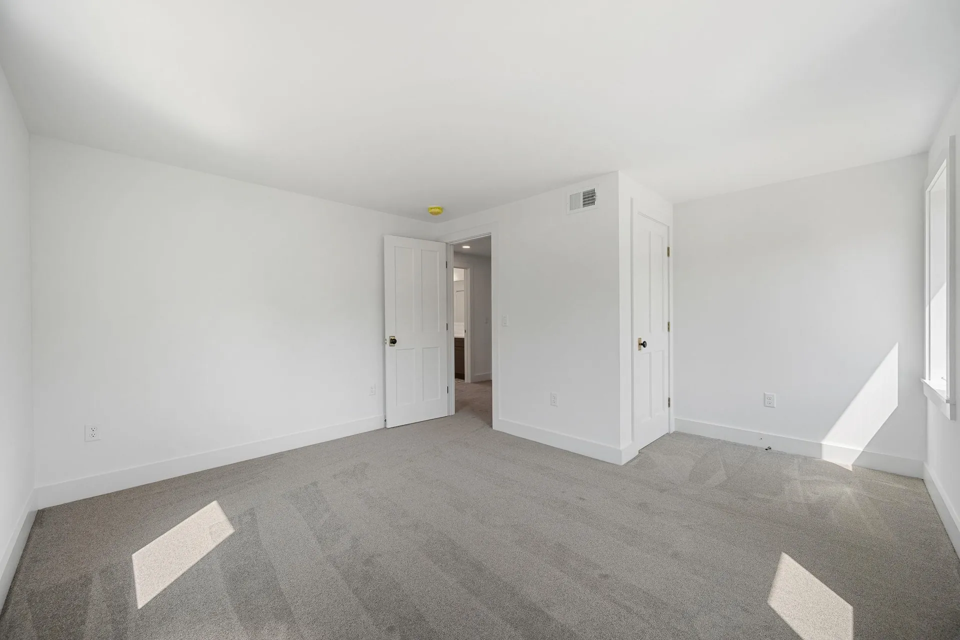 99 Tractor Road Hinesburg VT 05461