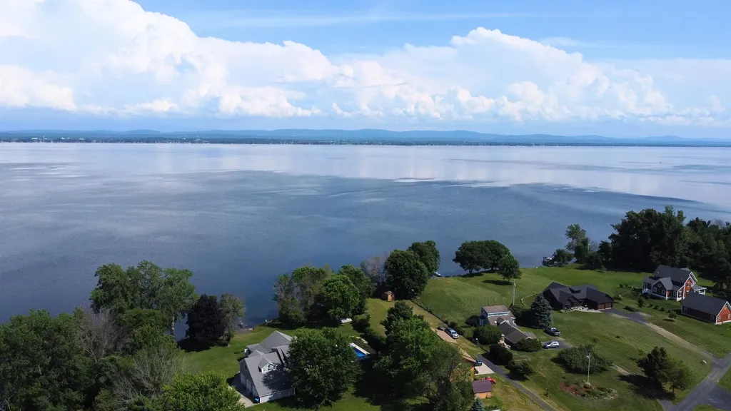 46 Baker Place North Hero VT 05474