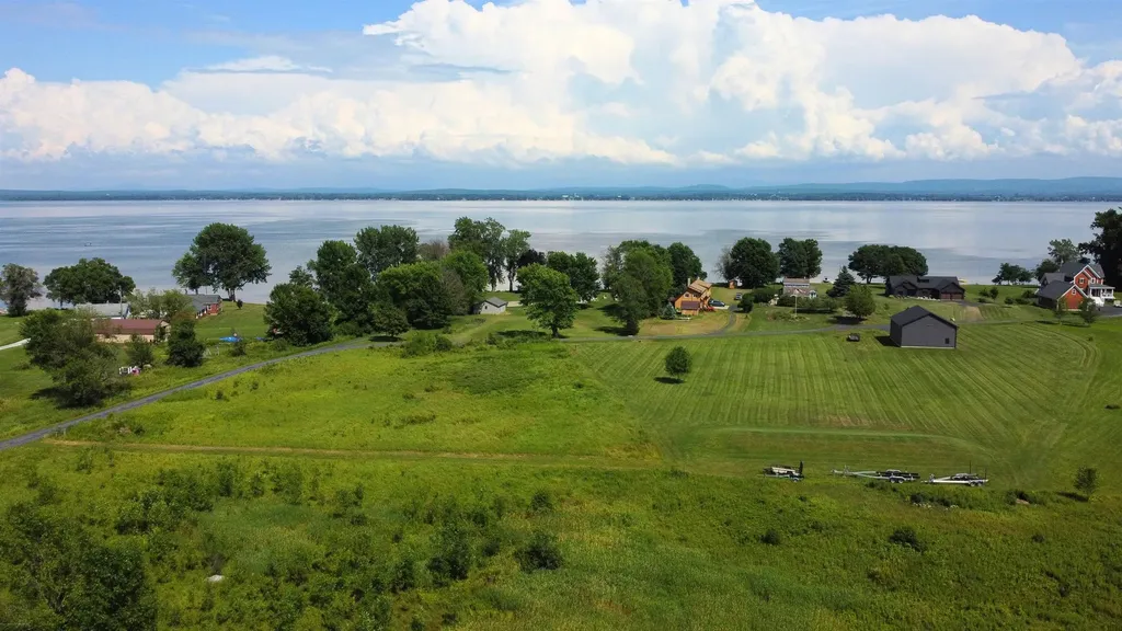 46 Baker Place North Hero VT 05474