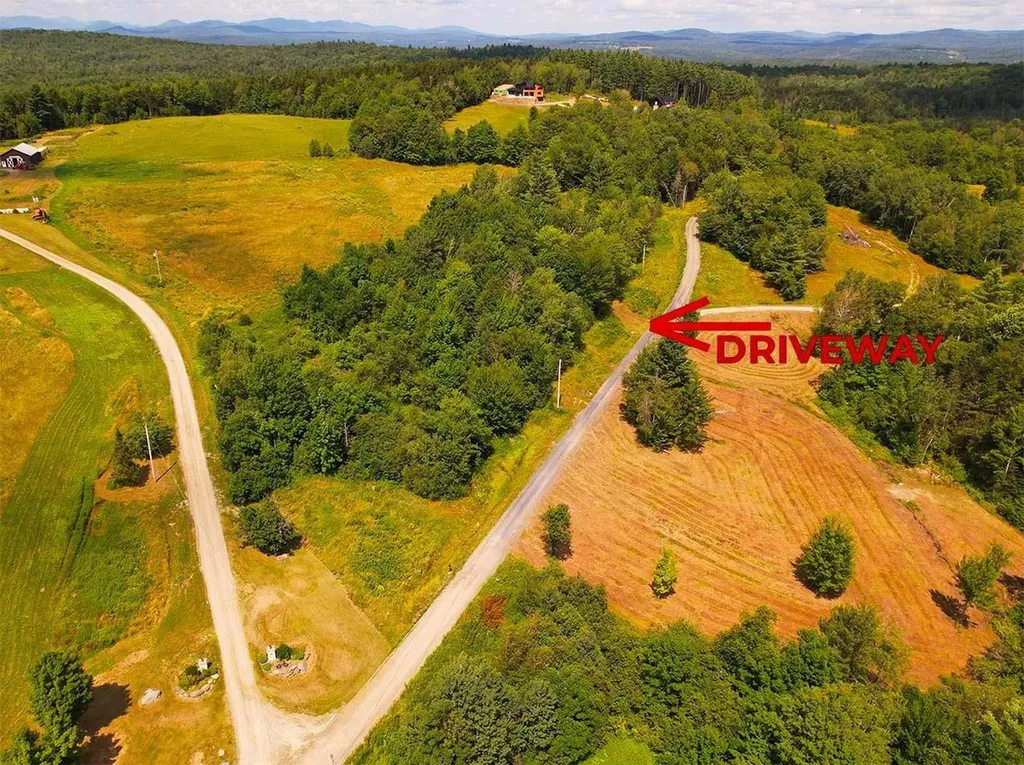 337 Lakeview Lane Elmore VT 05680