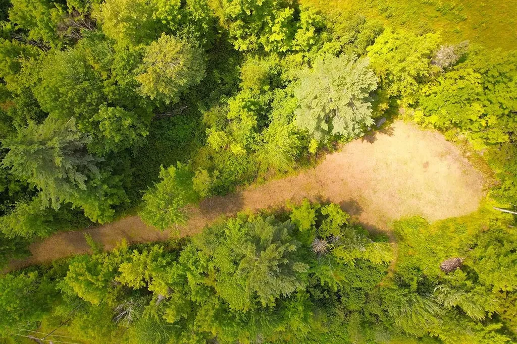 337 Lakeview Lane Elmore VT 05680