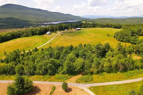 337 Lakeview Lane Elmore VT 05680