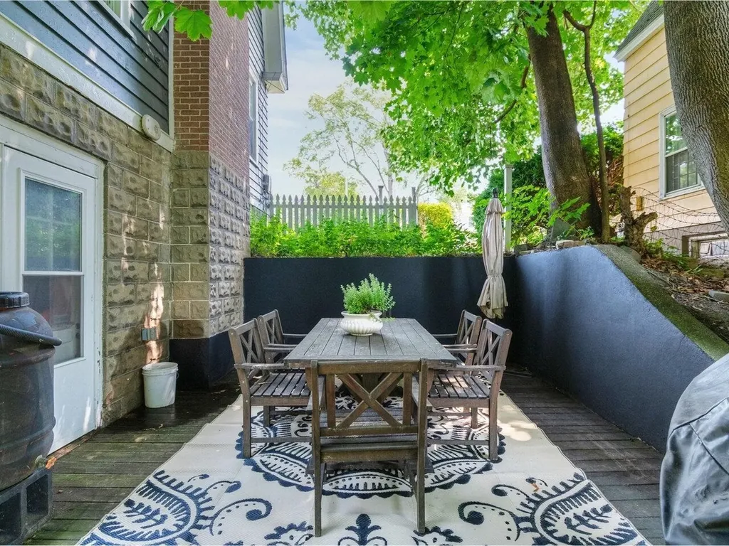 29 Shelburne Street Burlington VT 05401