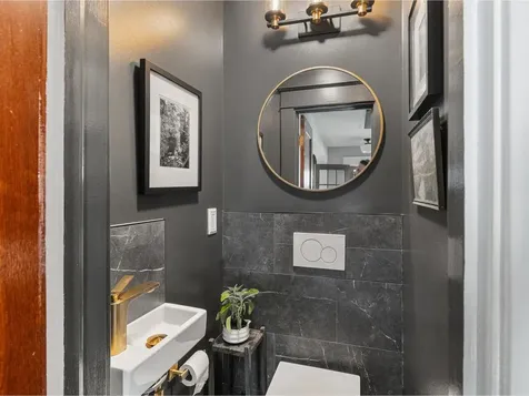 29 Shelburne Street Burlington VT 05401