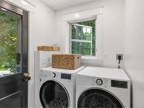 29 Shelburne Street Burlington VT 05401