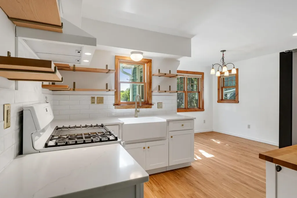 10-14 Brickyard Road Essex Junction VT 05452